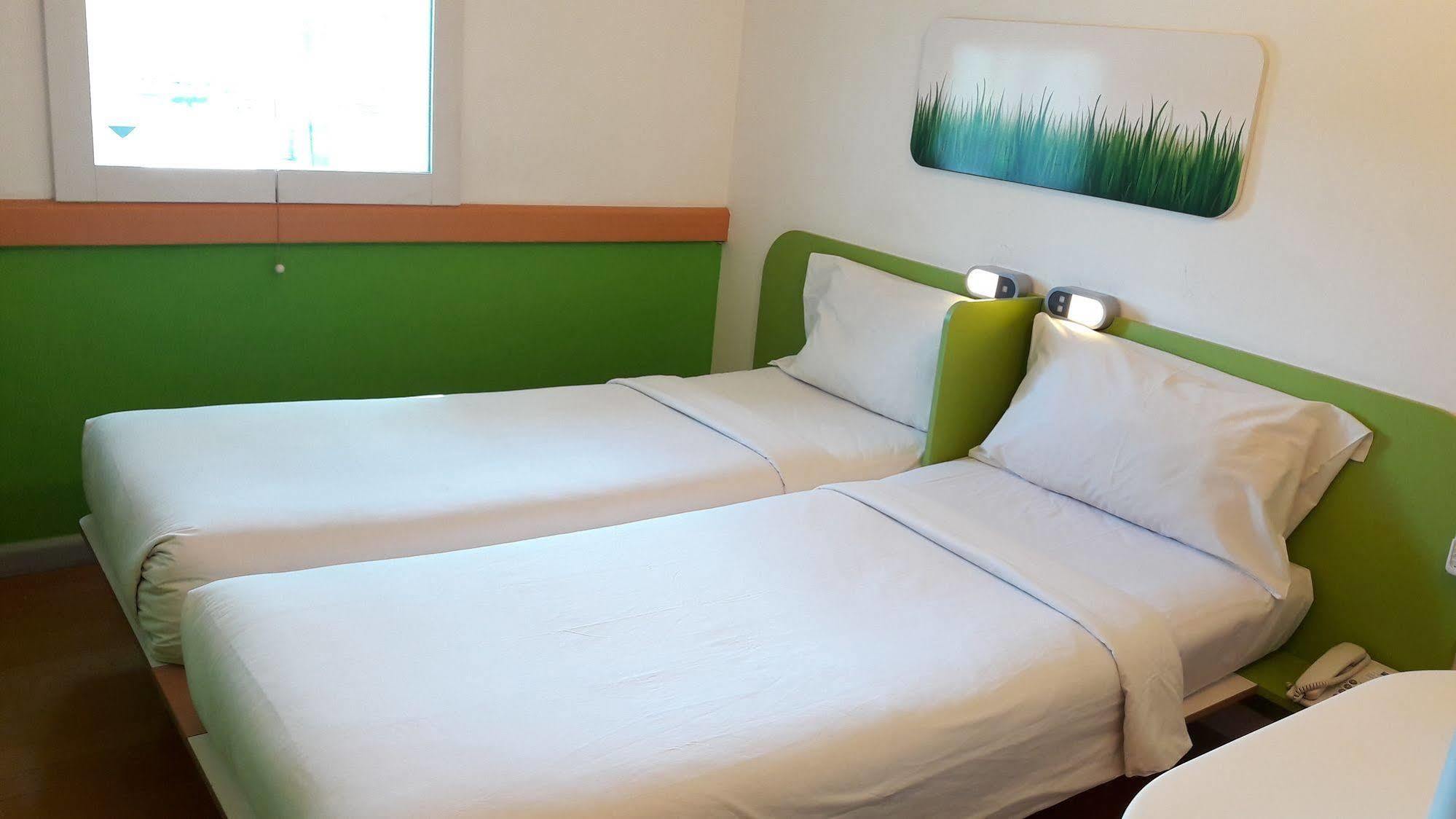 Cordia Hotel Makassar Airport Mandai Esterno foto